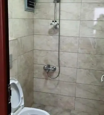 Dunay Hotel מלון דירות