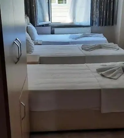 Dunay Hotel *